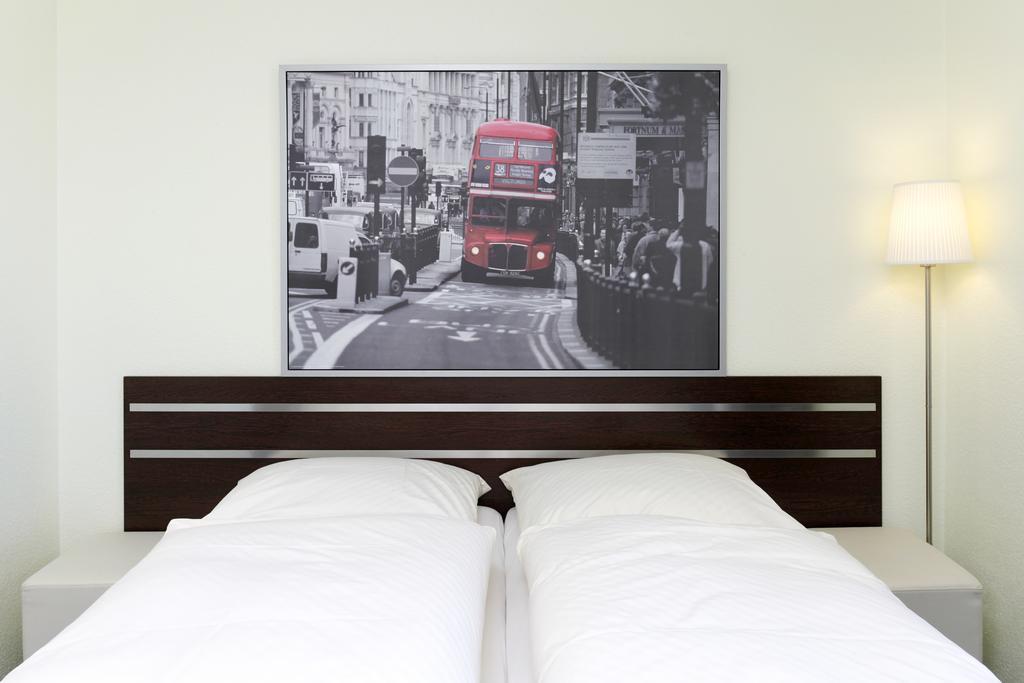 Mysky Hotel Pulheim Room photo